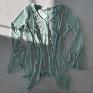 TBN Golden Hour Long Bell Sleeve Top